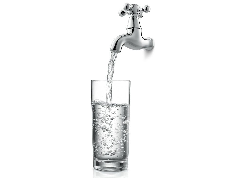 Aromatiser son eau et autres astuces pour rester hydraté - La Liberté