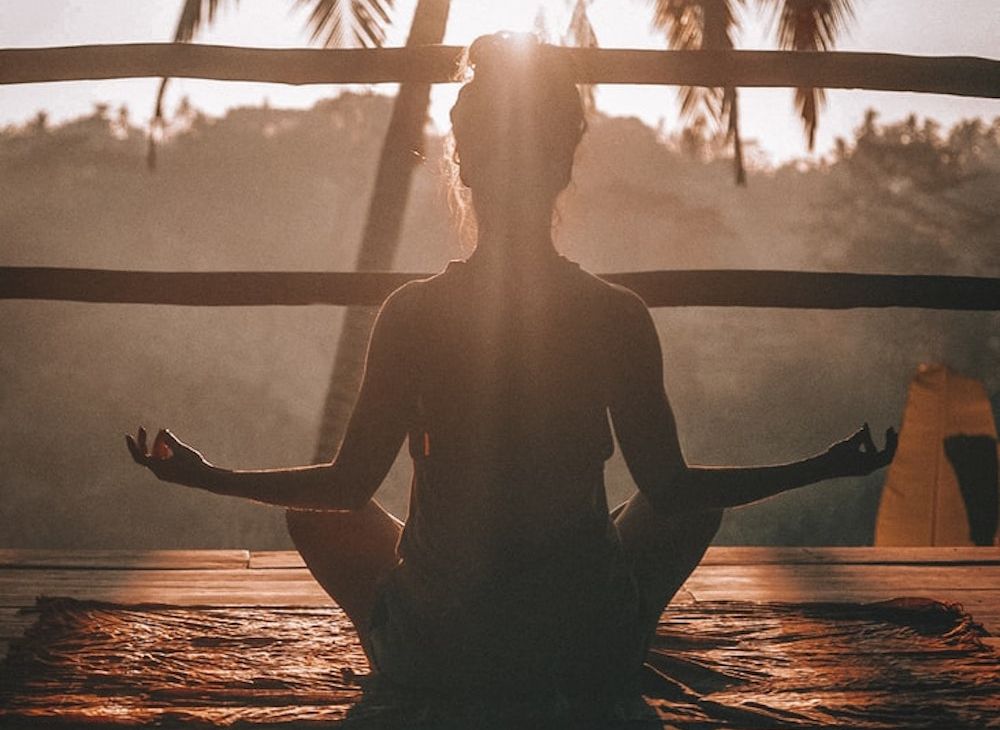 Yoga Exercice Esprit Bien-être Forme Femme Méditation Photo stock