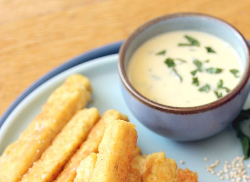 Frites de panisse au quinoa, sauce à l’ail - FemininBio