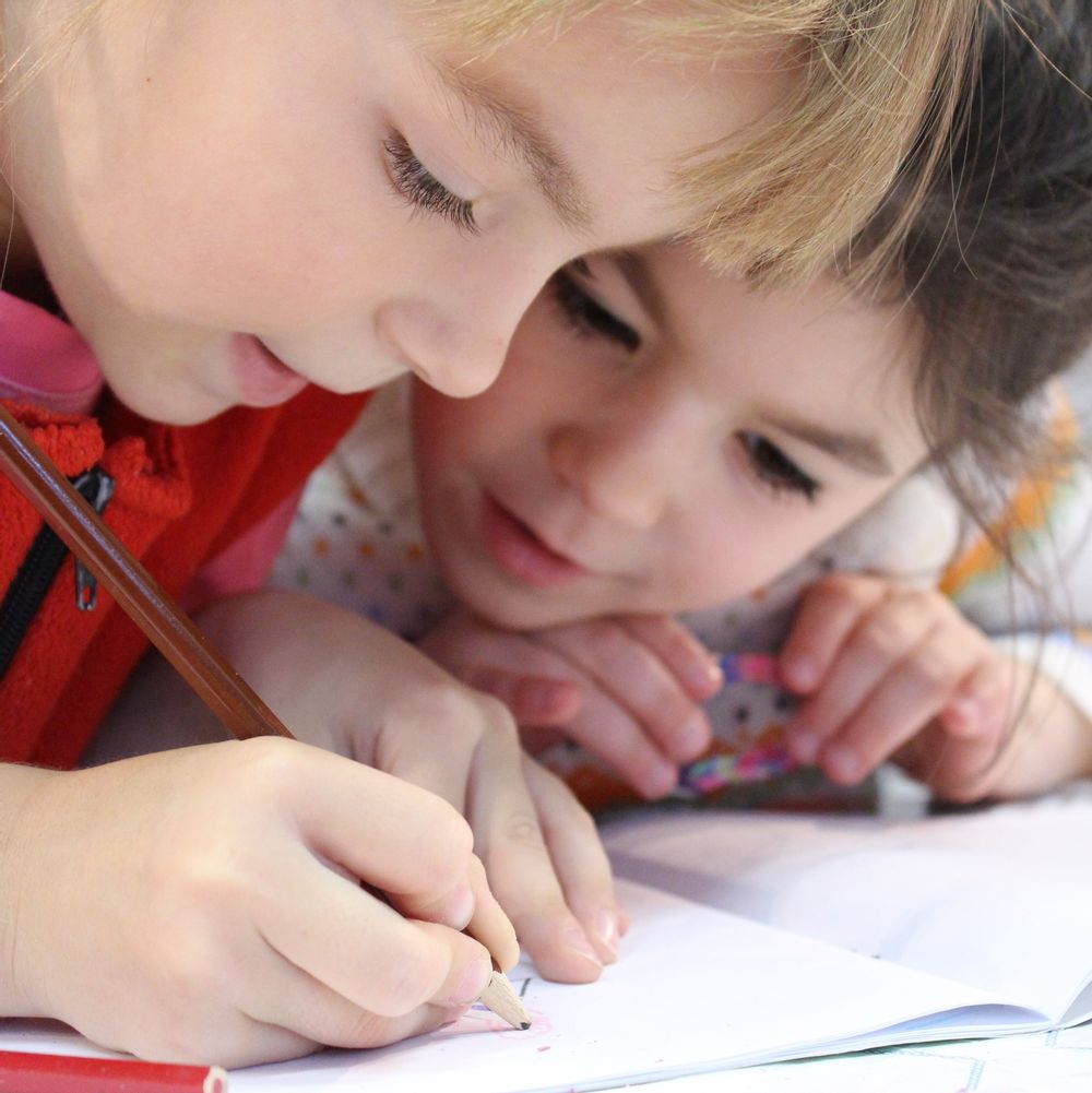 10 conseils pour aider son enfant à faire ses devoirs au CP - digiSchool