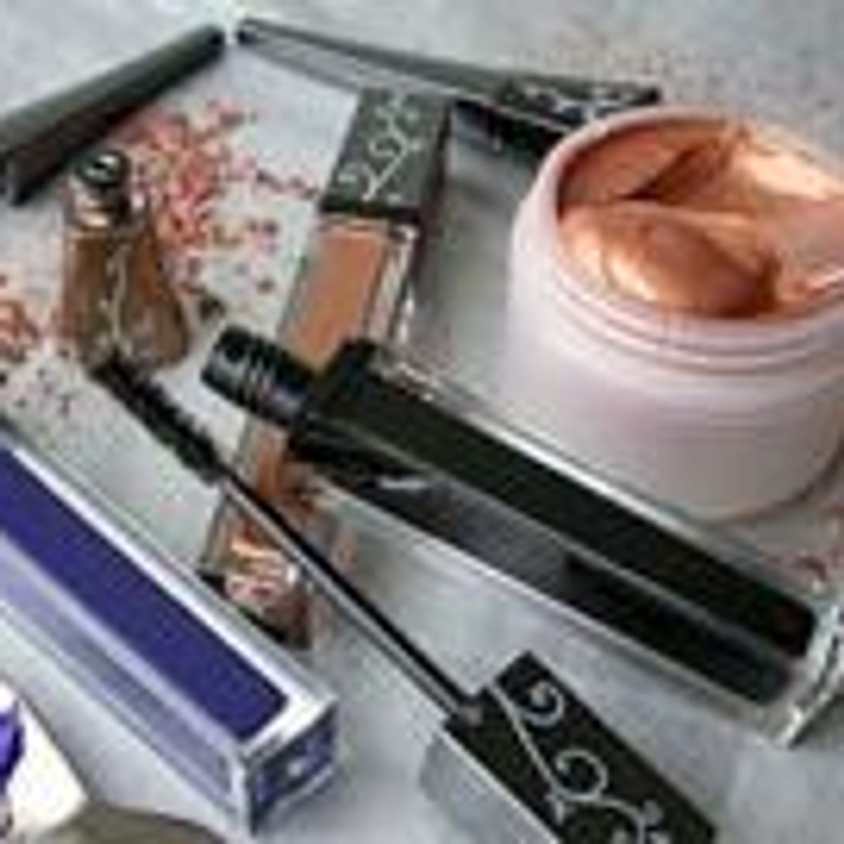 Avis Coffret Mascara et Eyeliners Aromazone FemininBio