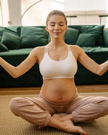 Méditation du Yoni Mudra : vers une grossesse épanouie
