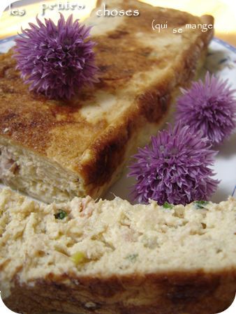 Terrine au tofu soyeux, thon, échalote et ciboulette